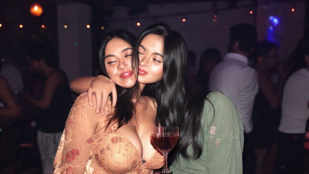 Ketika Aku Bersetubuh Dengan Cynthia - cerita kategori Konvensional